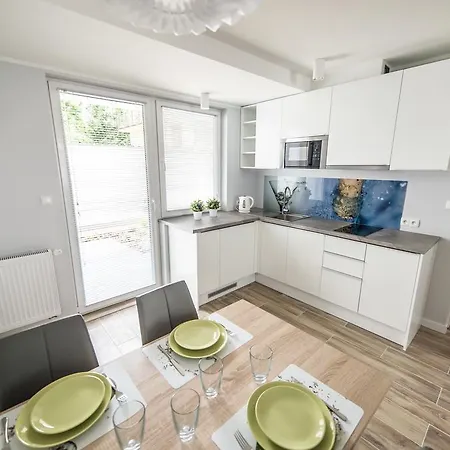 Silver One Apartament *